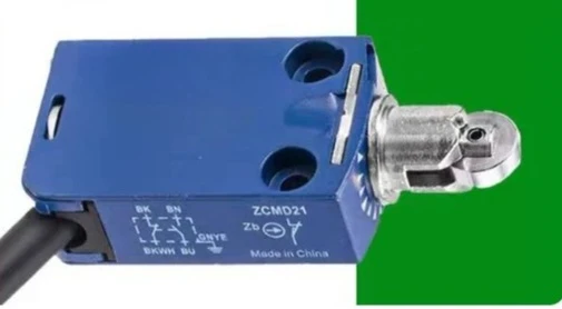 For schneider travel limit slot switch xcmn2102