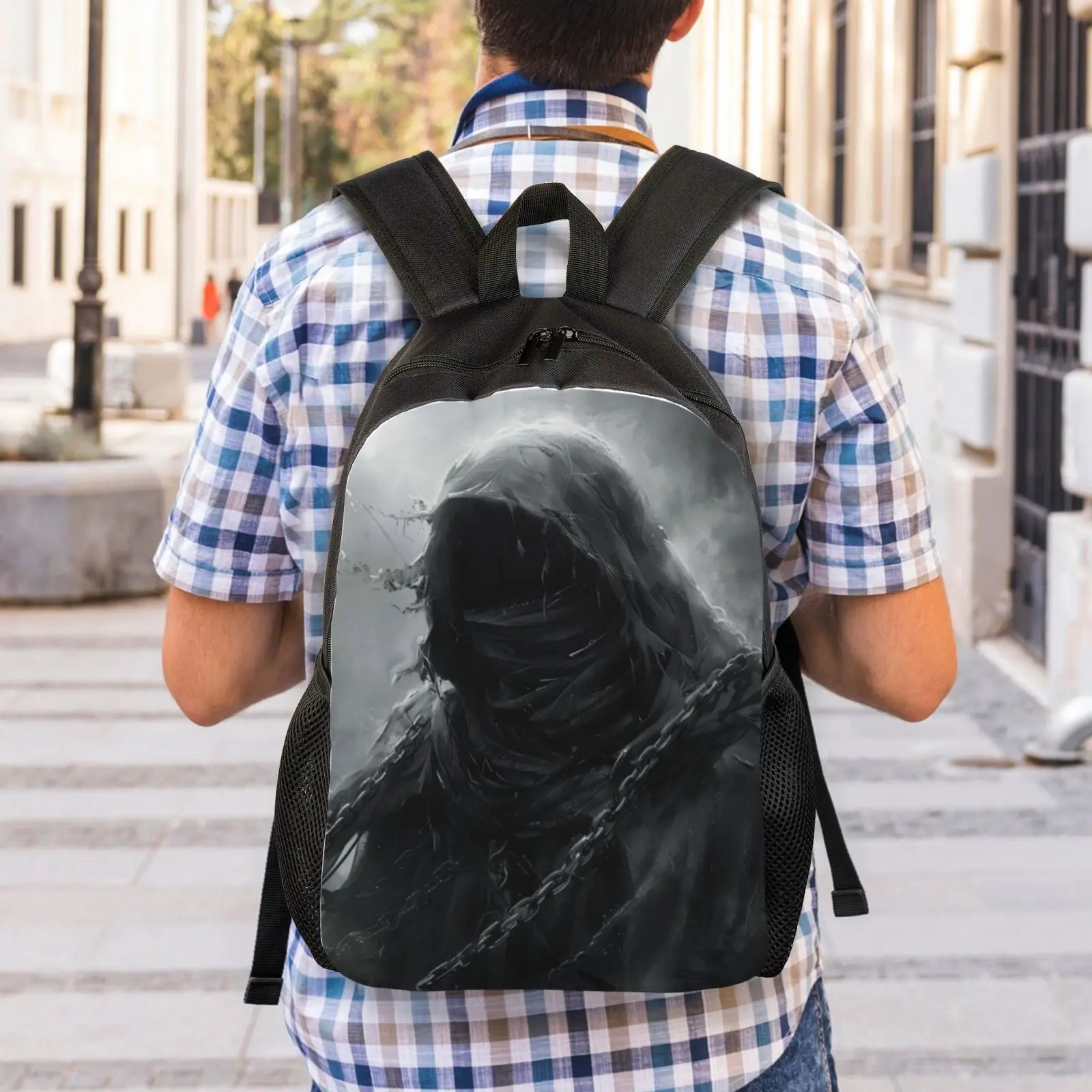 Non yielding warrior front lightweight adjustable black backpack, suitable for high school and college