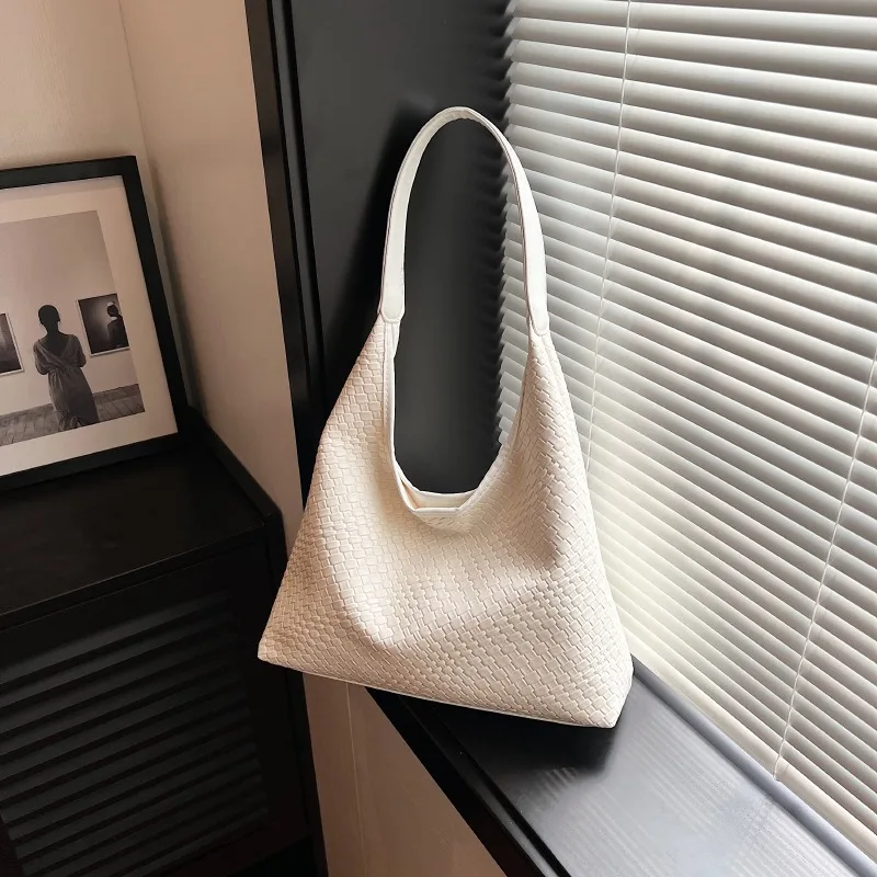 2024 Fashion Popular Woven Commute Minimalist Tote Bag Special-Interest Design Underarm Bag Western Style Shoulder Bag