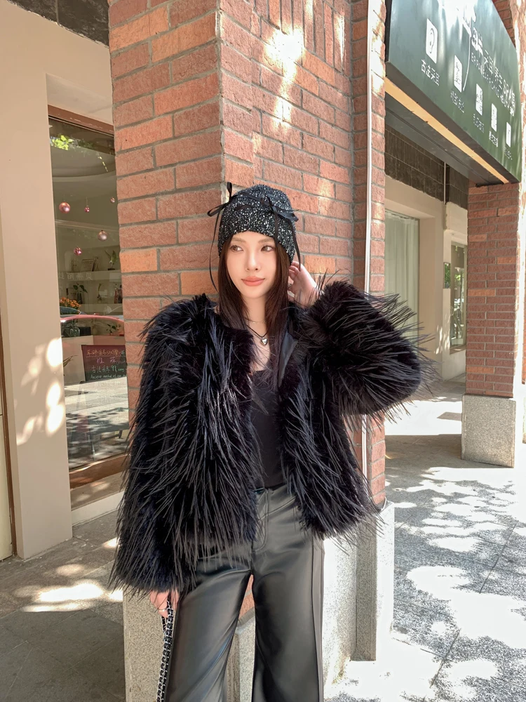 Female Fashion Fall/Winter Niche Faux Fur Coat Furry Jacket Lady Shaggy Outerwear Women's Coats Factory Direct Sales