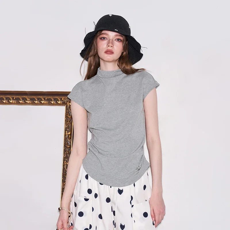 ELFSACK White Mock Neck T-Shirt, Rhinestone Embellished Slim Fit Top, Minimalist Casual Tee for Women