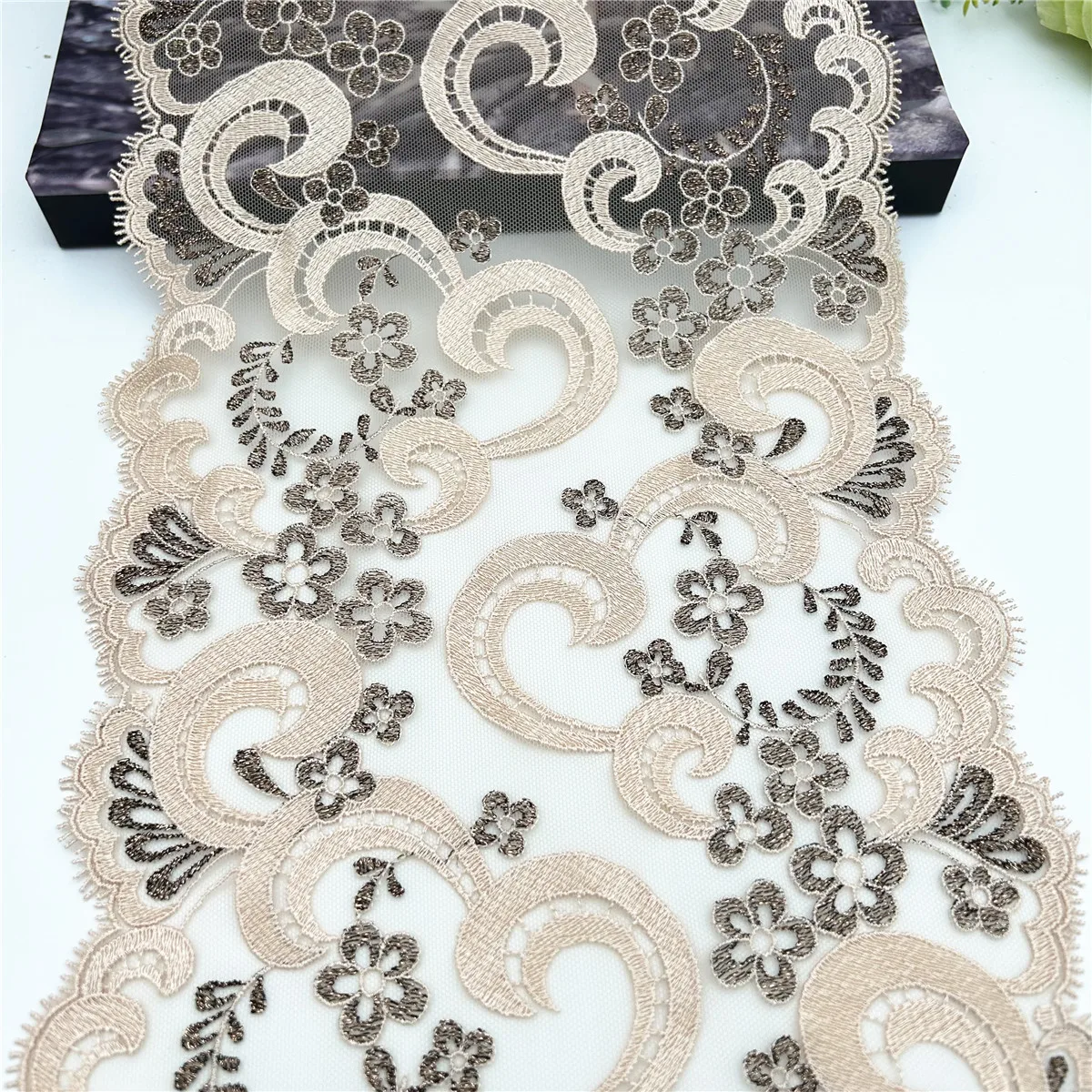 3y/lot 20cm Apricot Golden Shimmer Embroidery Lace Trim Clothing Accessories Dress Sewing Applique Costume Lace Fabric Wedding