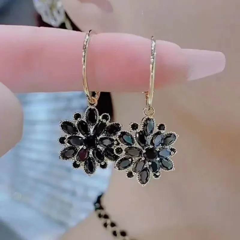 Double Layer Black Crystal Flower Hollow Earrings for Women Fashionable Exquisite Daily Accessories Party Jewelry Birthday Gifts