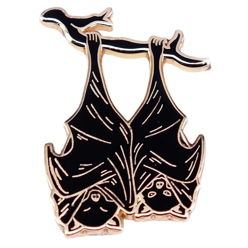 Bats Badge Vampire Bat Enamel Pin Nocturnal Animal Lapel Pin Creepy Jewelry Gift Accessory