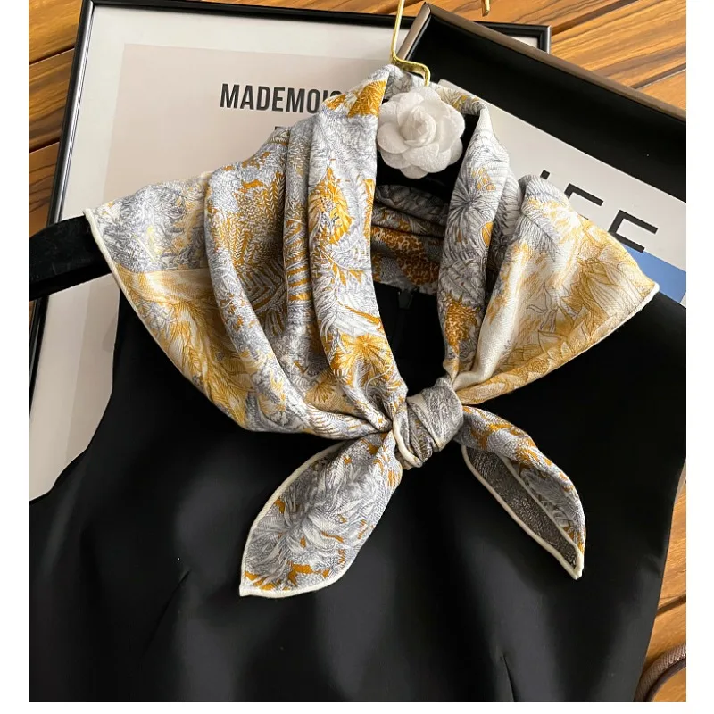 30% MULBERRY SILK 70% WOOL 65CM Square Scarf Double Sided Different Print Vintage Golden Floral Bird Neck Shawl Luxury Accessory view 6