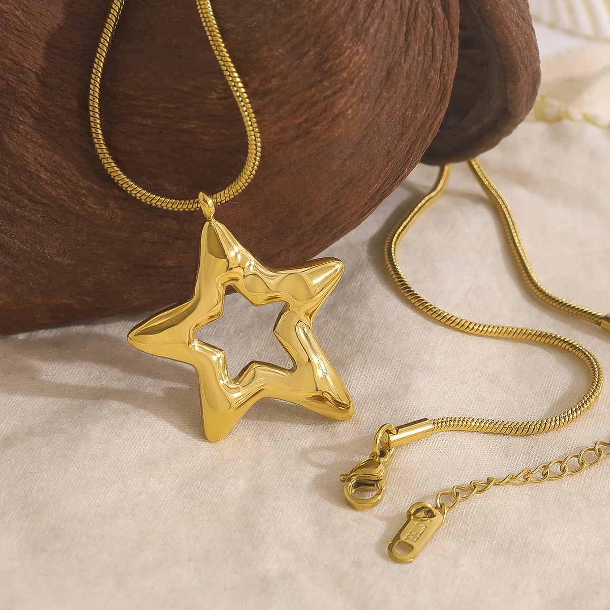 WILD & FREE Asymmetrical Star Stainless Steel Pendant Necklace for Women 18K Gold Plated Trendy Glossy Waterproof Jewellery - Detail 1