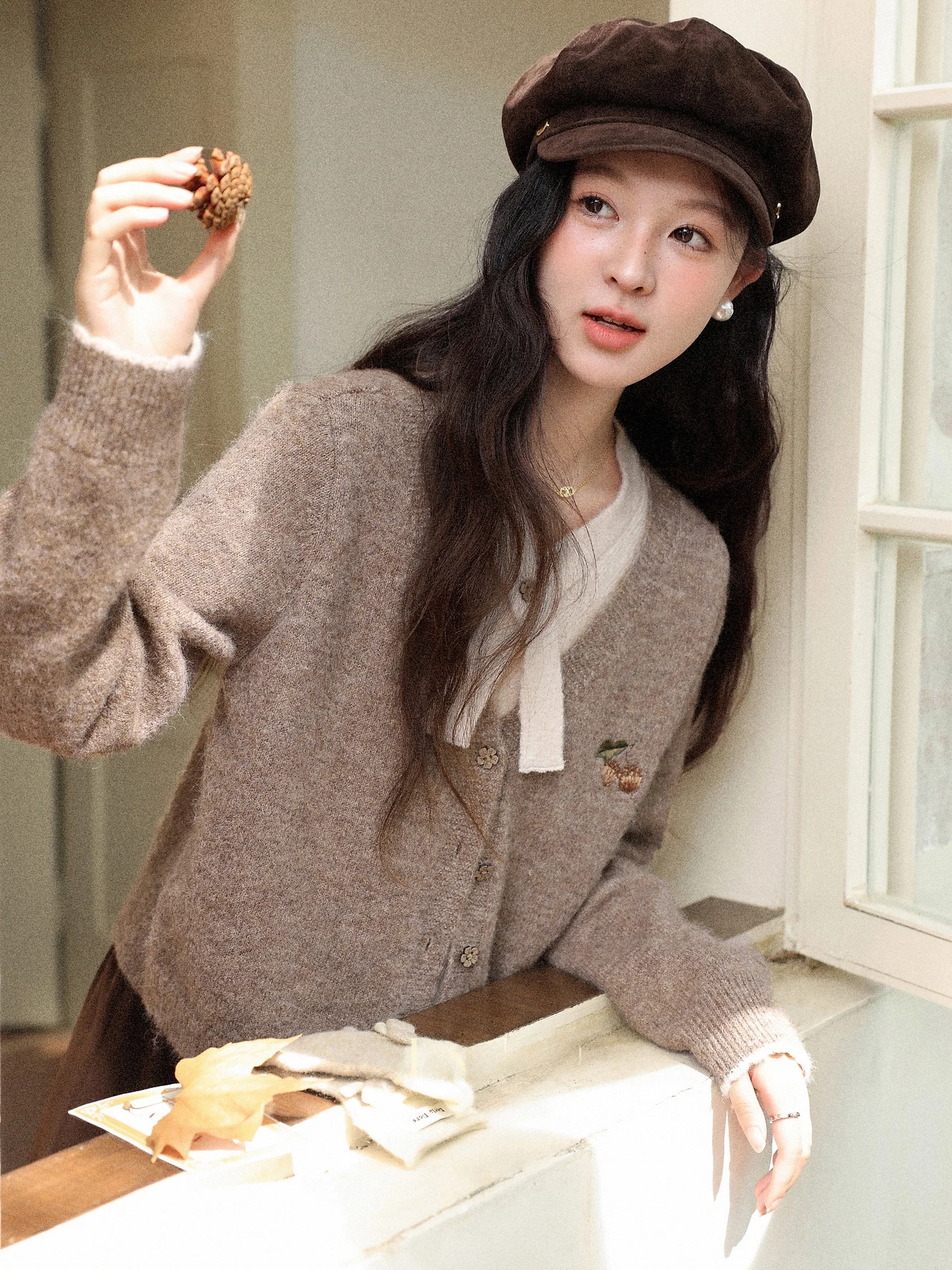 

Женский вязаный свитер на осень-зиму, комплект из двух предметов, однотонный, с длинным рукавом, прямой крой