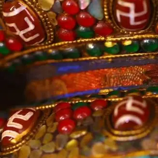 

6 "Коллекция тибетского храма, старая бирюзовая мозаика, драгоценный камень gZi, бусины, ракушка Damaru, буддийский барабан, барабан Будды, амулет, зал поклонения Дхрам