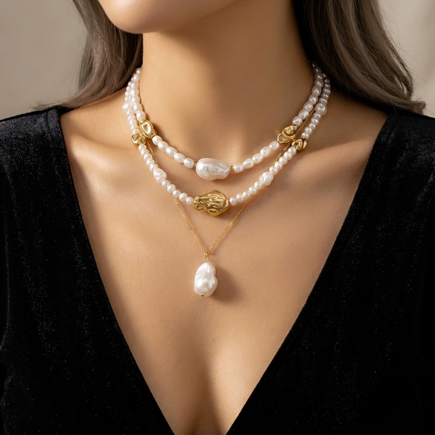 Exquisite barocke Imitationsperlen-Halskette für Frauen, minimalistische, unregelmäßige Herzform, geschichtete Kette, Freundschaftsschmuck, Geschenke – Detail 1