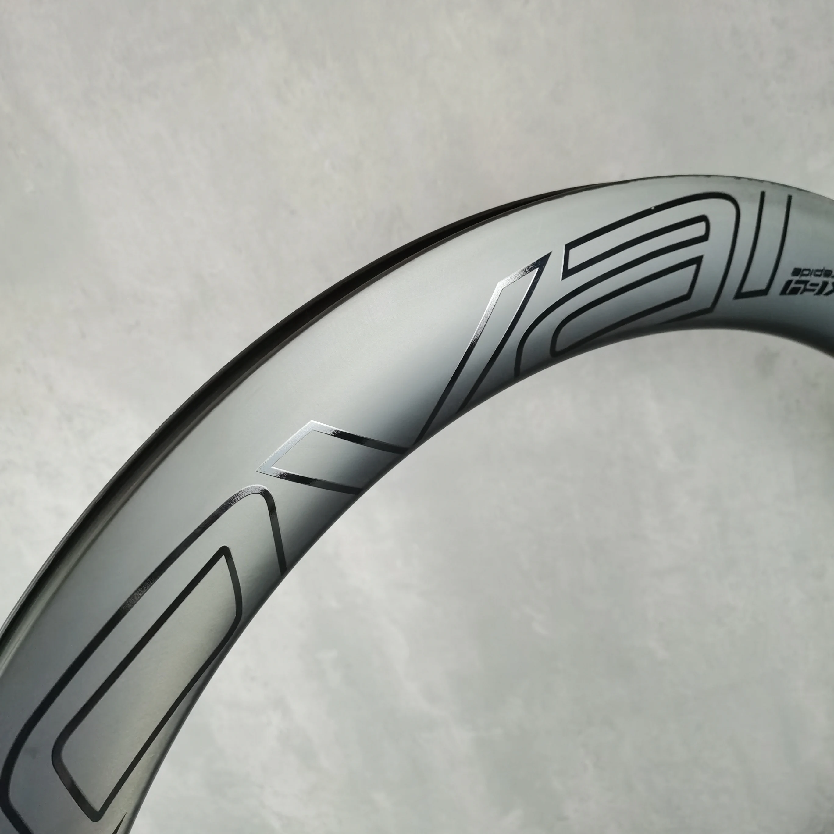 700c Carbon Single Rim  Disc Brake 30/35/38/40/45/50/55/60/80/88mm Depth Clincher/Tubeless/Tubular   16/18/20/21/24/28/32 Hole