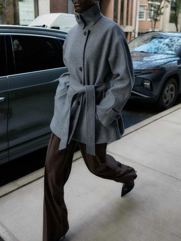 

European and American style autumn new fashion trend simple women's clothing design sense double collar soft coat jacket