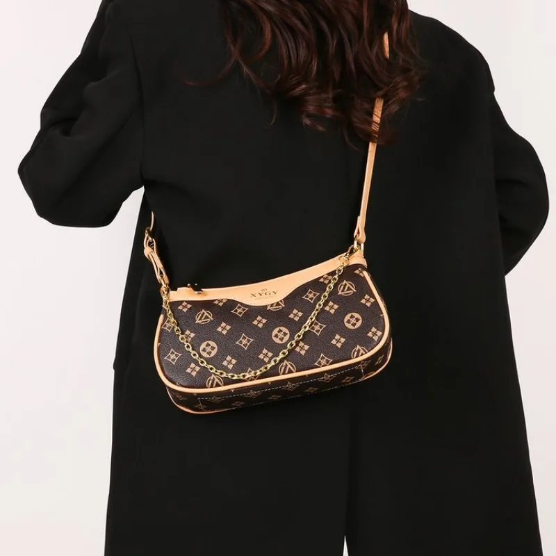 حقيبة كروس أنيقة وجذابة للسيدات لحفلات العشاء الراقية والمناسبات الرسمية ورائعة وعصرية وخالدة وأنيقة