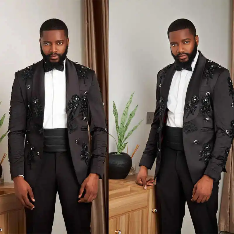 

Retro Men Suits 2 Pieces Blazer Pants One Button Appliques Beadings Diamonds Formal Prom Wedding Groom Tuxedos Customized