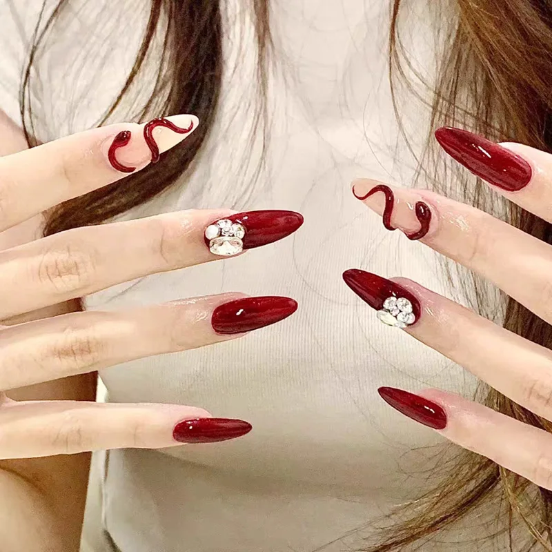 

24pcs Red Snake Press on Nail Almond Artificial Fake Nails Seamless Removable False Nail