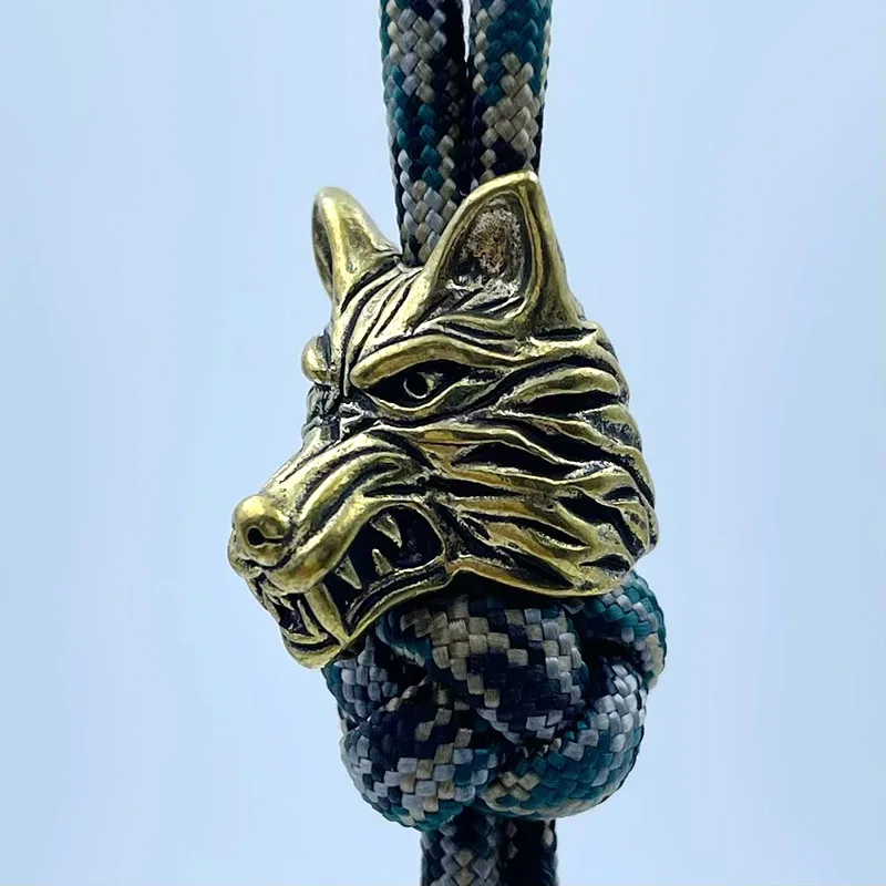 Brass Grey Wolves Head Sculpture Knife Bead Outdoor EDC Umbrella Rope Pendant DIY Paracord Bracelet Accessories Lanyard Hangings