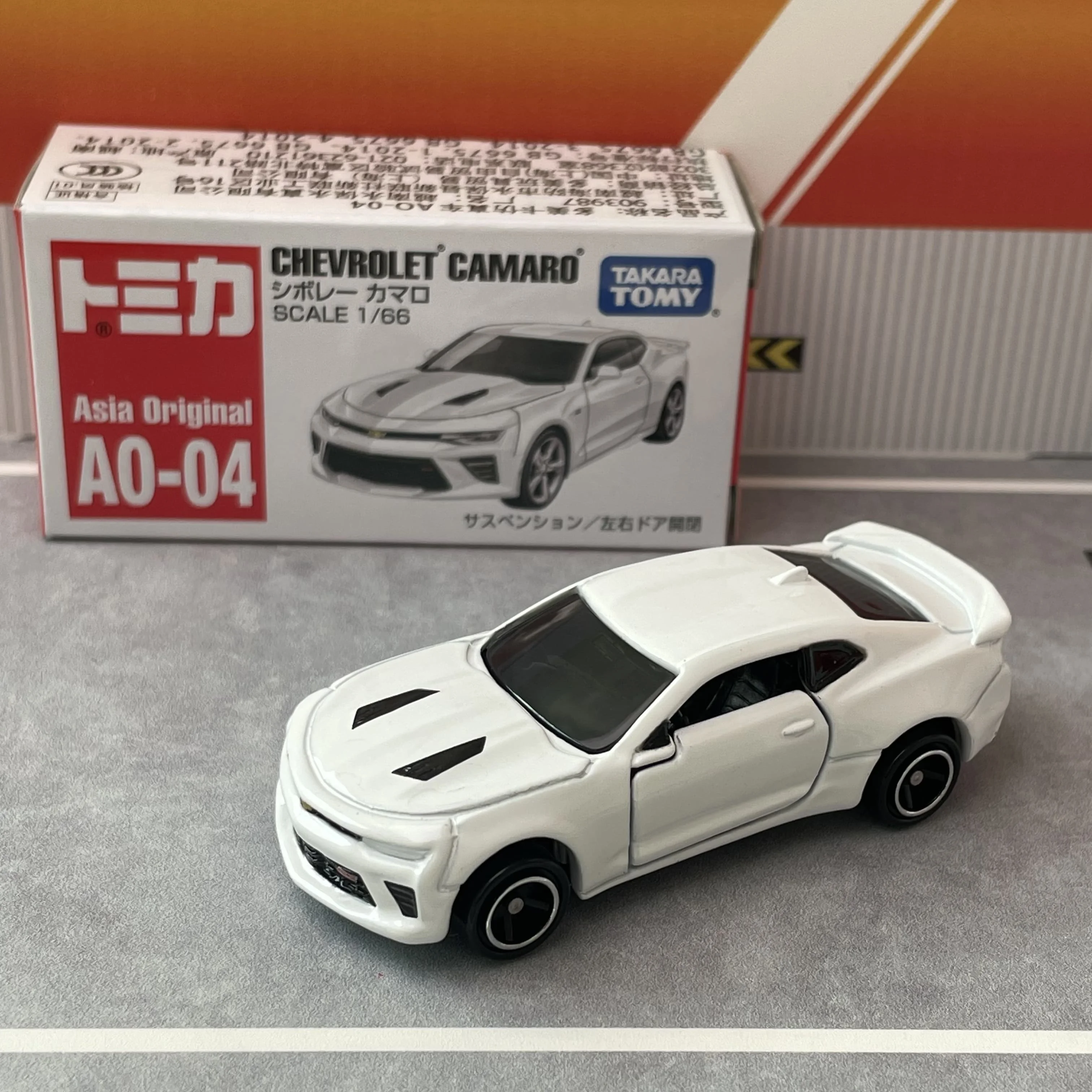 

Takara Tomy Tomica AO-04 Chevrolet Camaro Asia оригинальная литая под давлением модель автомобиля из сплава, игрушки, литая под давлением металлическая модель автомобиля для детей