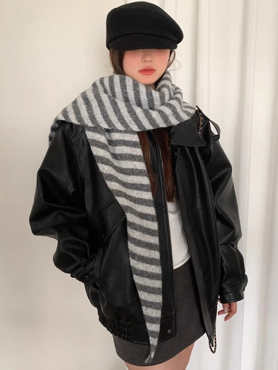 Women\'s New Korean-Style Simple And Versatile Wool Striped Triangular Scarf