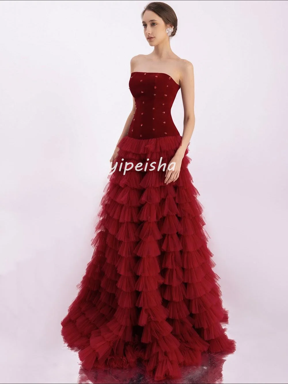 맞춤 제작된 정교한 튤 플리츠 티어드 라인스톤 A라인 스트랩리스 롱 드레스 맞춤형 행사 드레스 다양한 사이즈 캐주얼