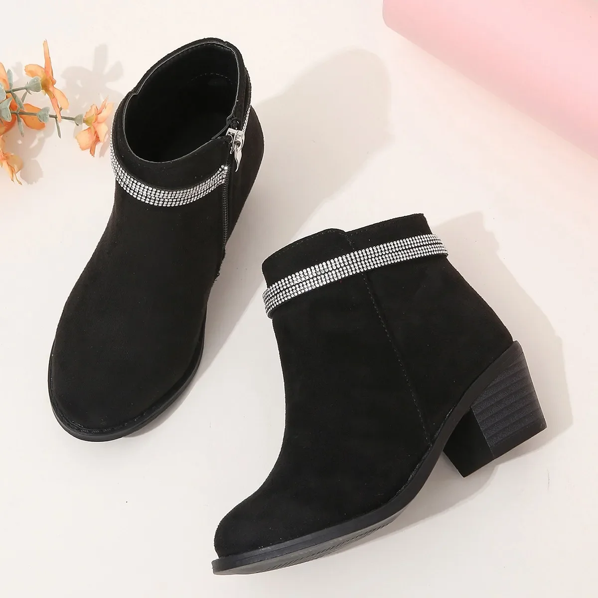 Girls Boots for Catwalk Shows Wedding Rhinestones Children Fashion Low Heels PU Side Zipper Kids Boots for Princess Black Beige