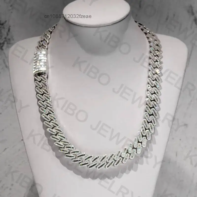 Luxury Bust Down Charm Hip Hop Jewelry 18mm Vvs Emerald Baguette Cut Moissanite Necklace Iced Out Chain Set.