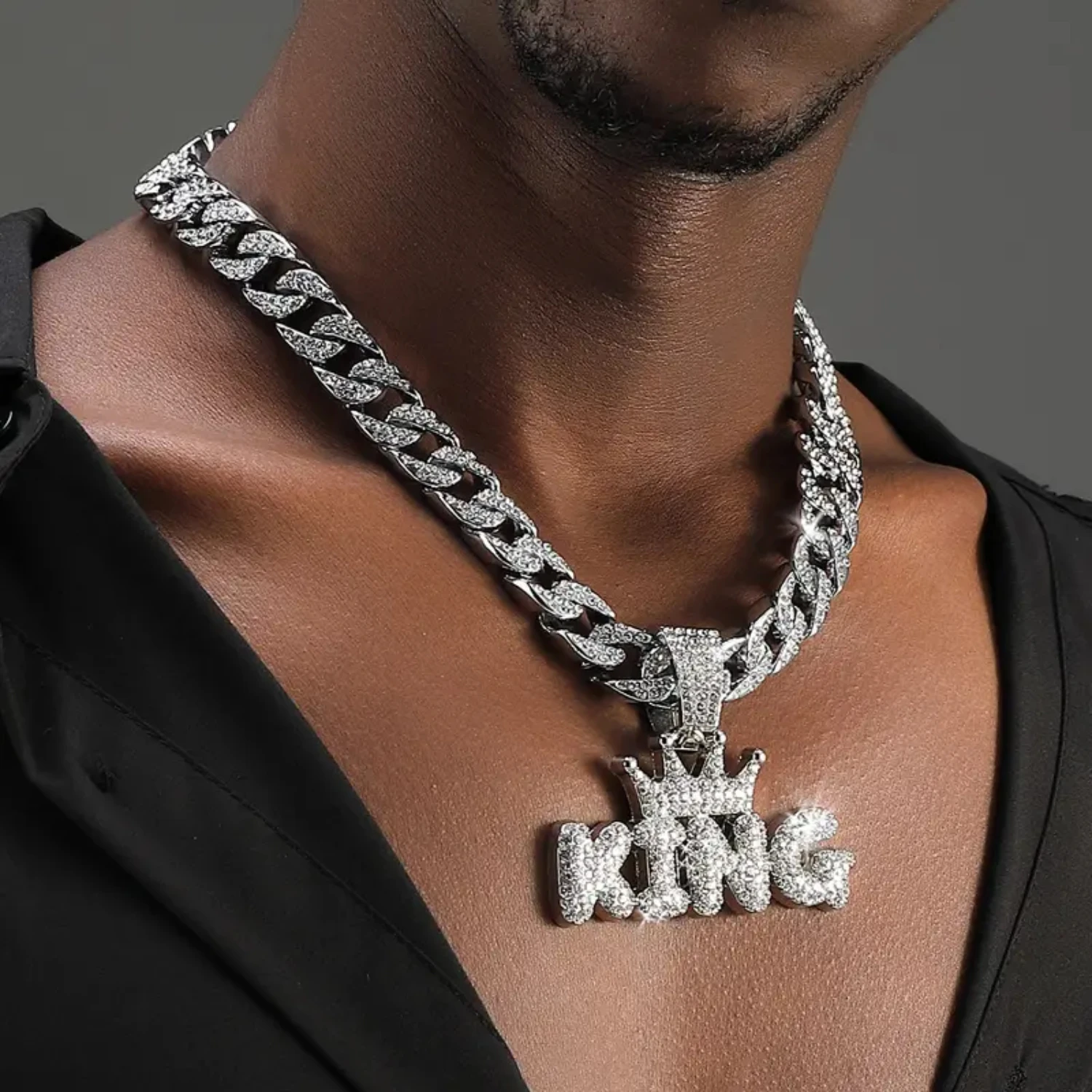 Men's Crown King Pendant with Cuban Chain - Royalty Inspired Necklace for a Stylish Look