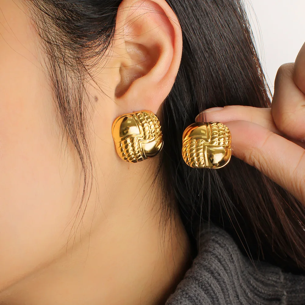DIY accessories Geometric square rotating texture earrings stainless steel plated 18K gold stud earrings, high-end sense non-fad