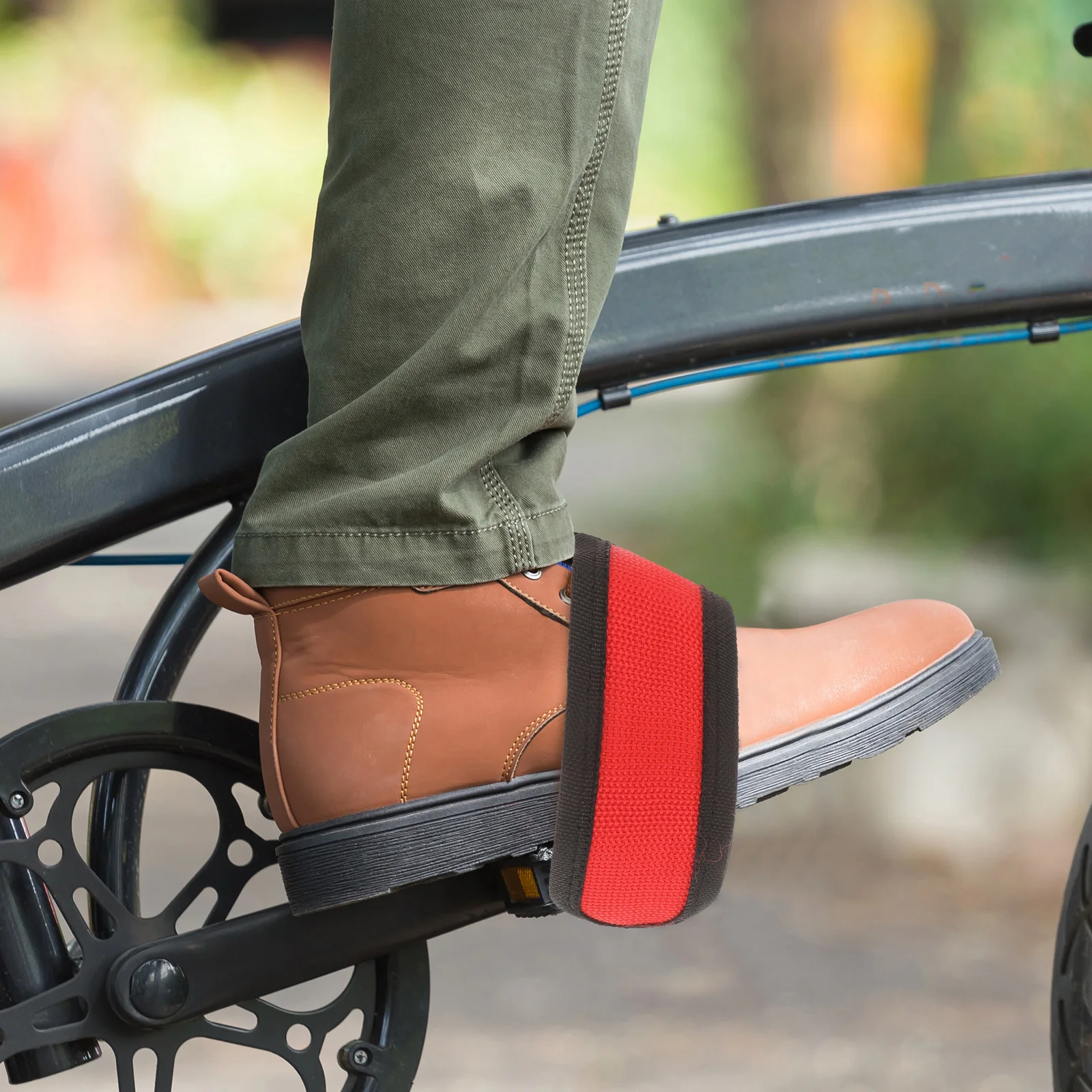 2Pcs Adjustable Exercise Bike Pedal Straps Nylon Durable Sports Cycling Footrest Straps Bike Pedal Belts Cycling Fix Bands