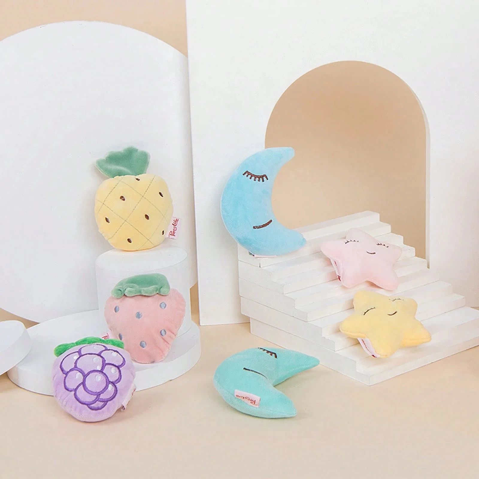 Dog Toy, Plush SoundMaking Chew And TeethGrinding Toy For Pets, Fruit And StarShaped Toy For Small And MediumSized Dogs