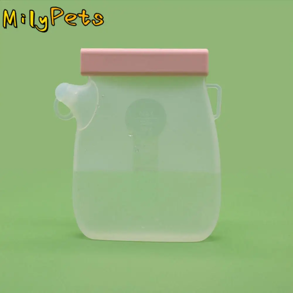 

Leakproof Silicone Dogs Drinking Bags Soft with Scale Outdoor Water Dispensers Reusable Lightweight Dog Travel Drinking Kettle