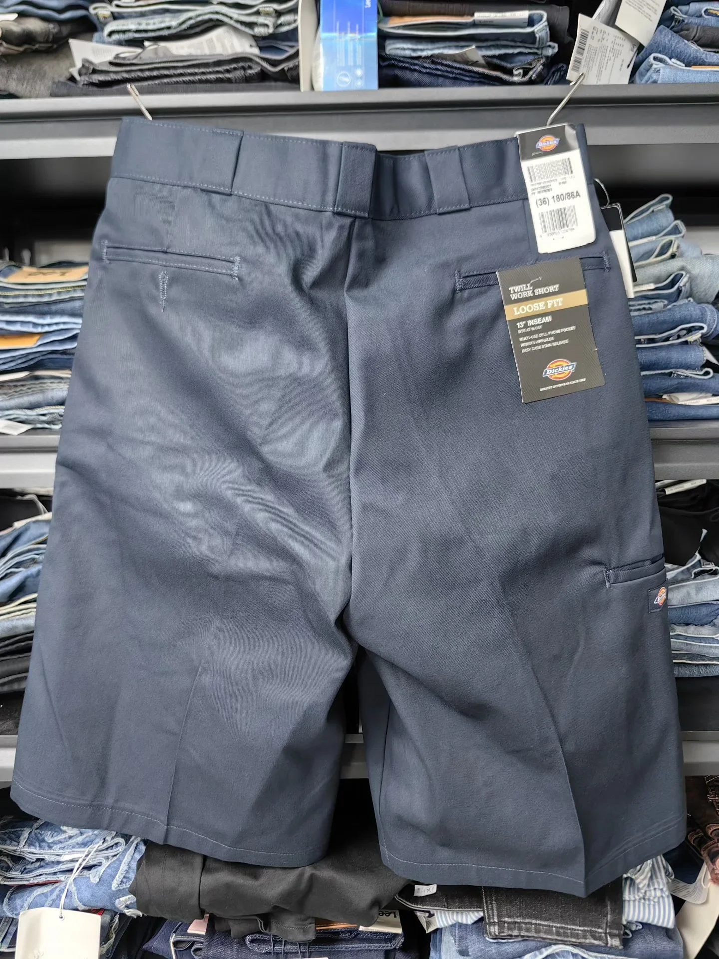 Authentische Dickies Herren Einfarbige Lose Arbeitsshorts, Blaue Lässige Relaxed-Fit Cargo-Shorts für den täglichen Streetwear-Look. – Detail 4