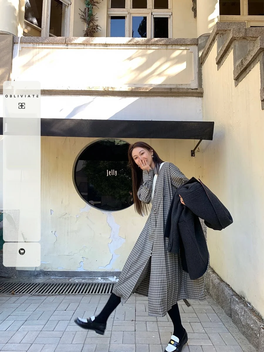 

Two-Button Cuban Collar irt Dr Madrid Travel Memories Polyester Viscose Spandex Blend Women's Faion Casual Dr