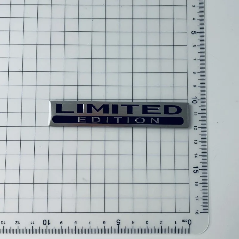Emblema 3D de Metal Alumínio Prata e Preto EDIÇÃO LIMITADA para Para-lama de Carro e Porta-Malas, Adesivo e Acessórios