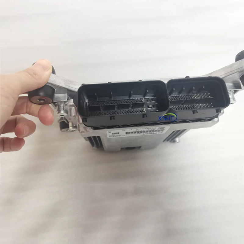 China Heavy Truck HOWO Electronic Control Unit 202v25803-7915 Electronic Control 131200028000 0281020248