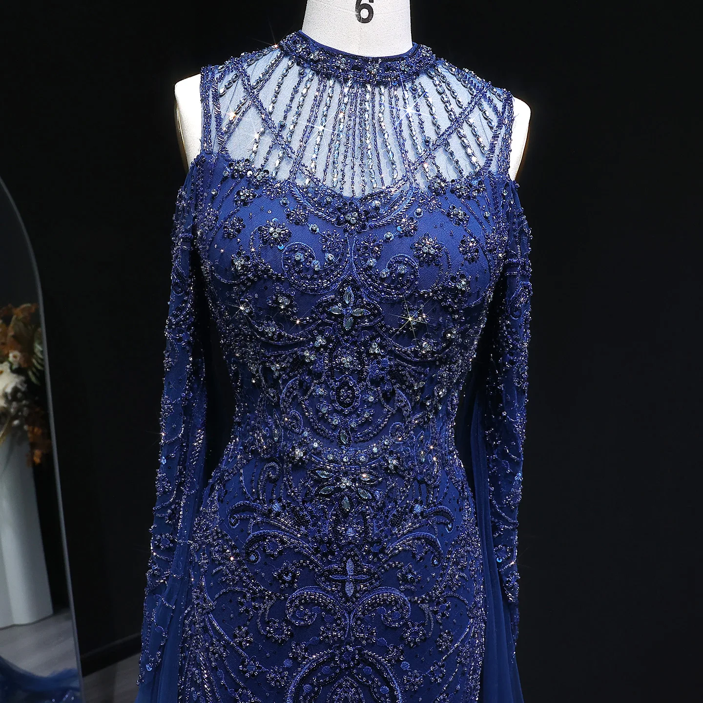 Sharon Said Marineblaues Luxus-Meerjungfrauenkleid mit Off-Shoulder-Ausschnitt und Langen Ärmeln für Damen, Hochzeit, Party, Abendkleid SS111 Maßanfertigung – Detail 8