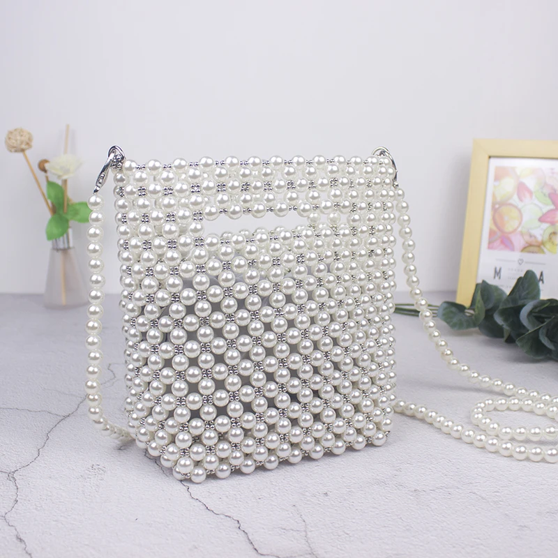 Brand Designer Handbags Handmade Beaded Retro Pearl Bag Woven Mini Female Diagonal Mobile Phone Bag New Evening Bag clutch bag