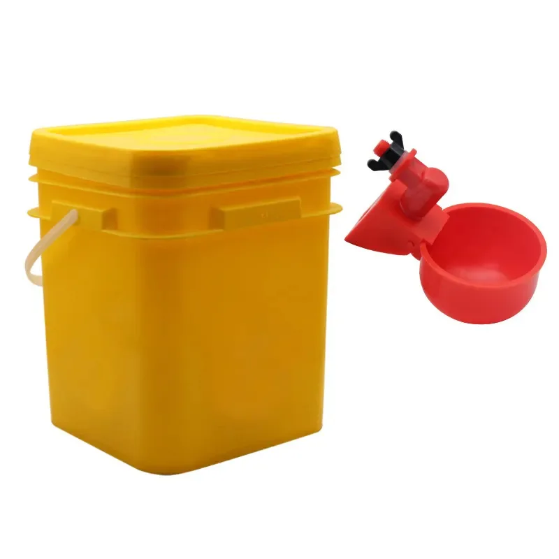 

Автоматическая поилка для цыплят, уток и гусей, поилка для перепелов, поилка для птицы