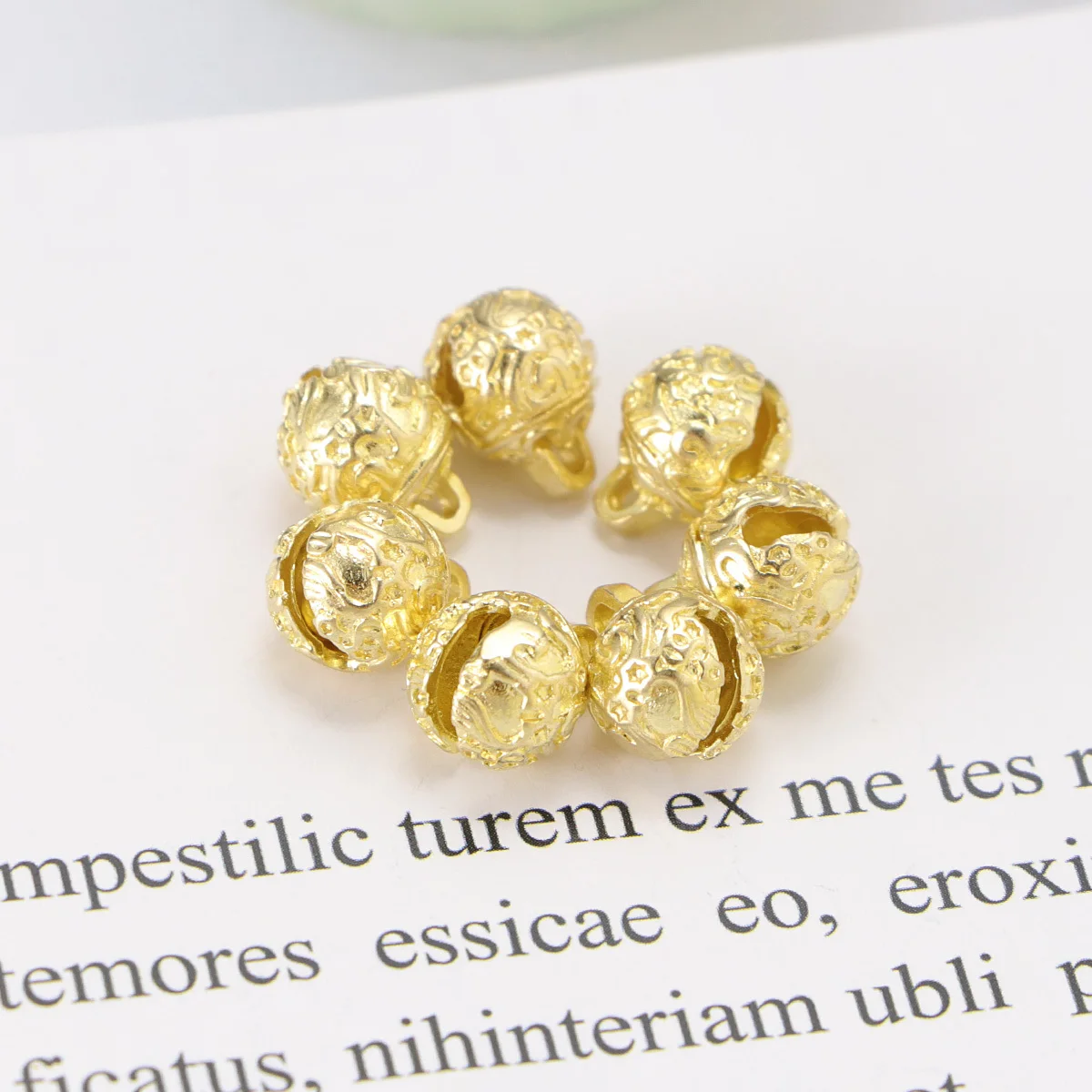 

10pcs 8Mm Tiger Head Bell Pendant Hollow Copper Diy Craft Keychain For Bag Car Key Wind Chime Decor Bell Creative Gift Hanging