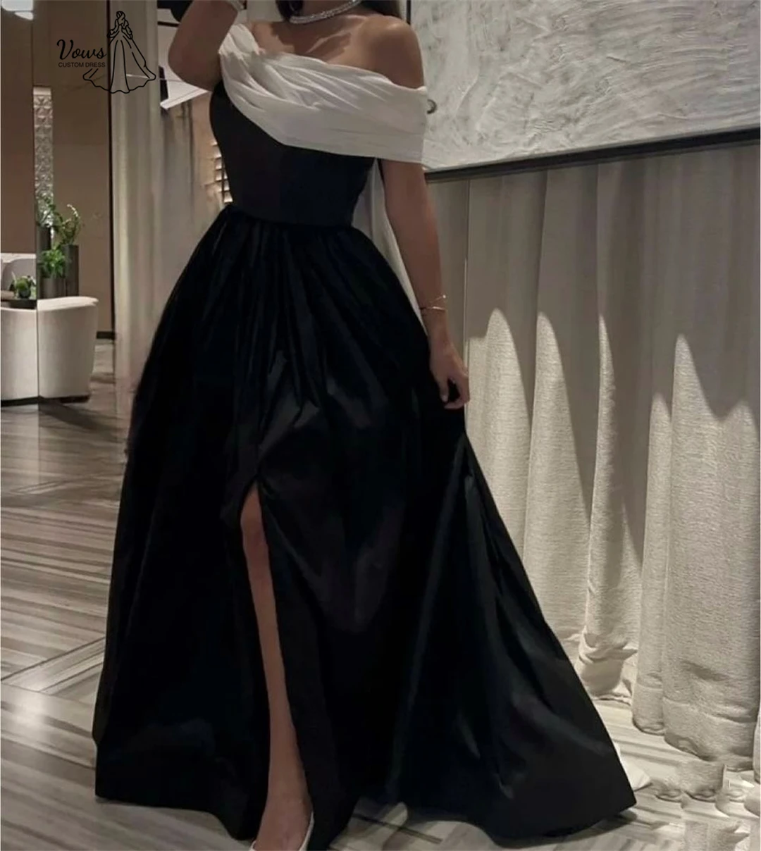 ชุดราตรีสั่งตัดพิเศษ Vows ปี 2025 ชุดเดรสออกงานหรูหราสำหรับผู้หญิง ปี 2025 ผ้าซาตินสีตัดต่อ ทรงเอ สายเดี่ยวแบบคลุมไหล่ สำหรับงานเลี้ยง