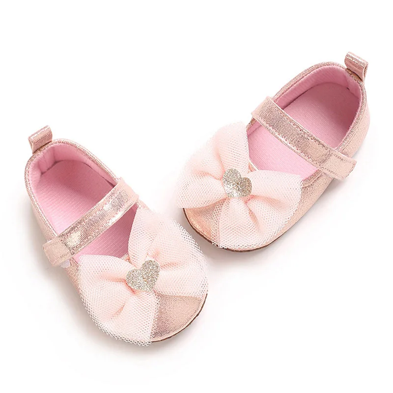 أحذية مسطحة من جلد البولي يوريثان للفتيات الصغيرات، أحذية شبكية للمشي على شكل فيونكة للحفلات والمهرجانات وحفلات استقبال المولود الجديد