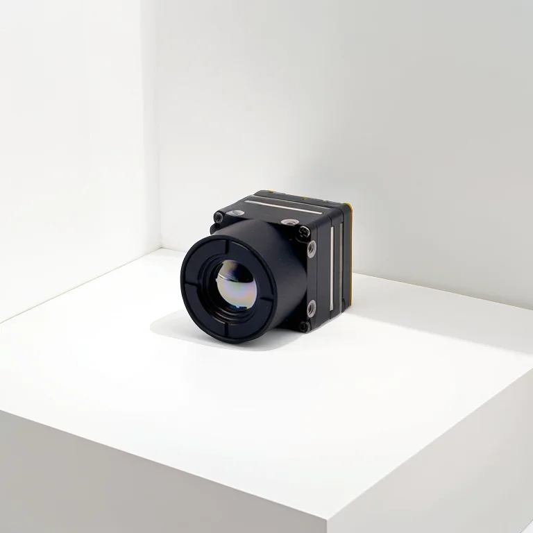 1.0~8.0X MINI2 256 Thermal Imaging  with 4mm Lens Night Vision Infrared Module for Shipbuilding Inspection