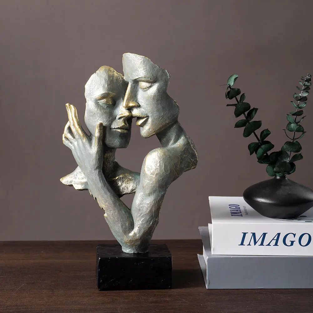 Nordic Luxury Abstract Art Couple Sculpture Mask Figurine Resin Craft Home Decor Festival Gift for Friends
