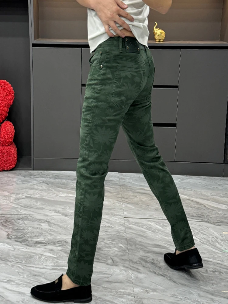 

Fashionable Slim Fit Printed Jeans Men's Trendy Straight Leg Pants Youthful Versatile Casual Jeans mid Waist Zipper Closure