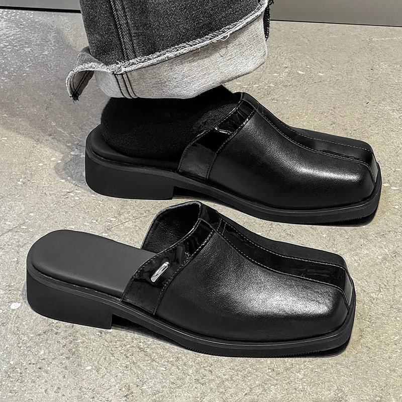 New Men Business Slippers with Head Cover Black Comfortable Stylish Brand Slippers with Low Heels for Men Casual Wear Men Slippe