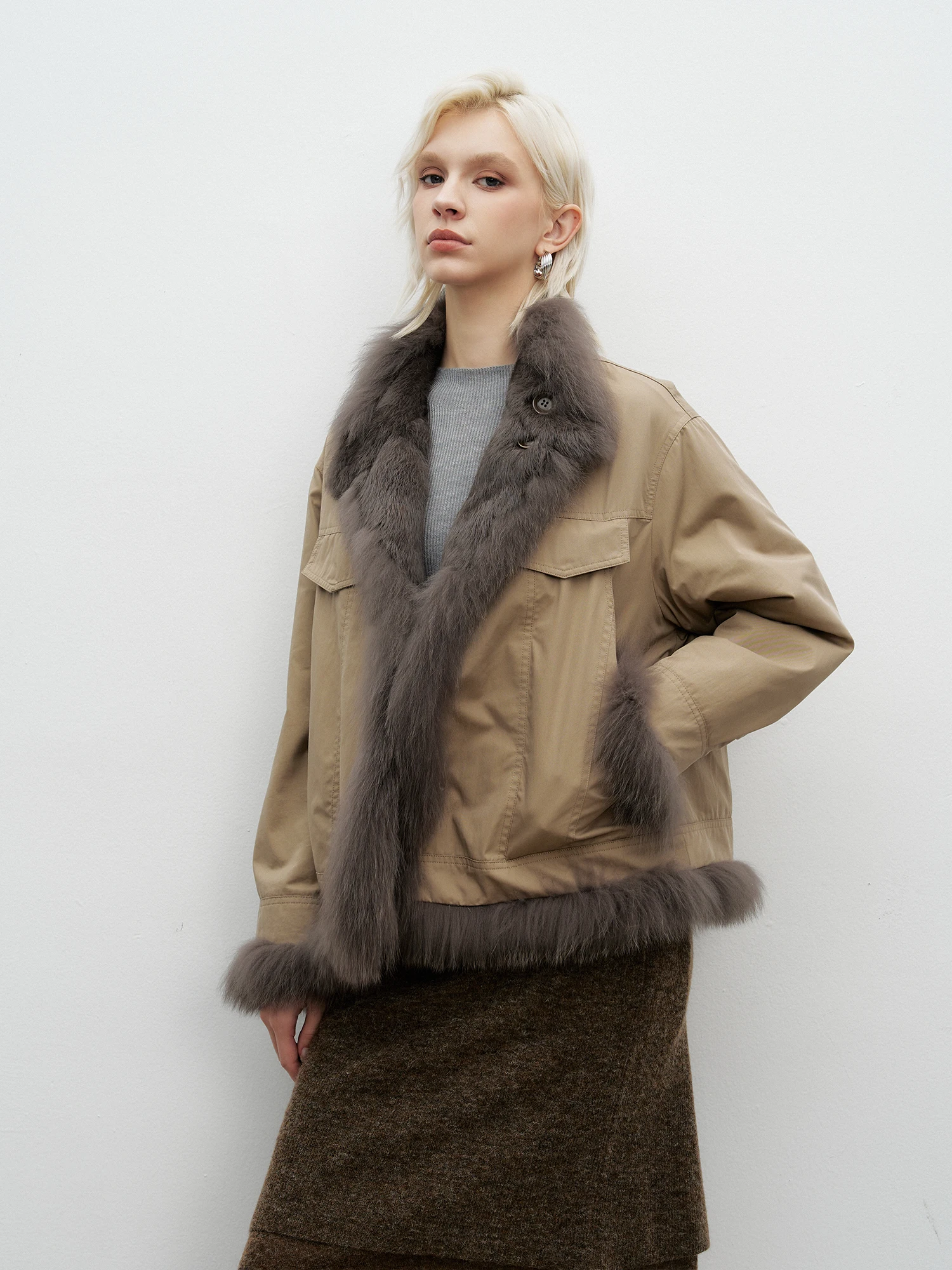 

Man Mona 2025 ort Double-Sided Fur Coat Women's Puffer Jaet with Fur Collar Warm Outdoor Casual Youth Korean Sle