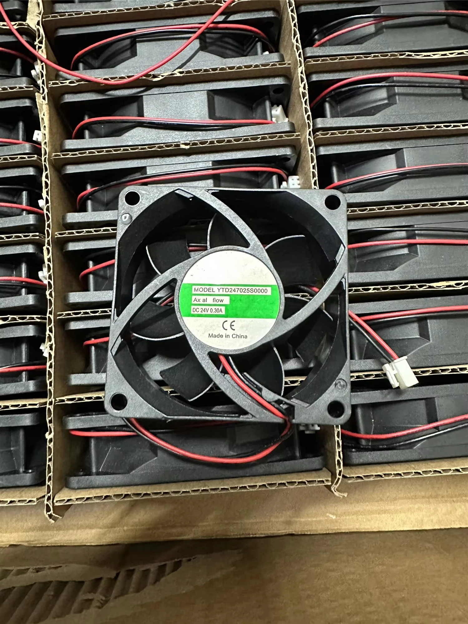 Suitable for YTD249225S04501 cooling fan 8 9 12 cm DC24V0.30A 4500 rpm