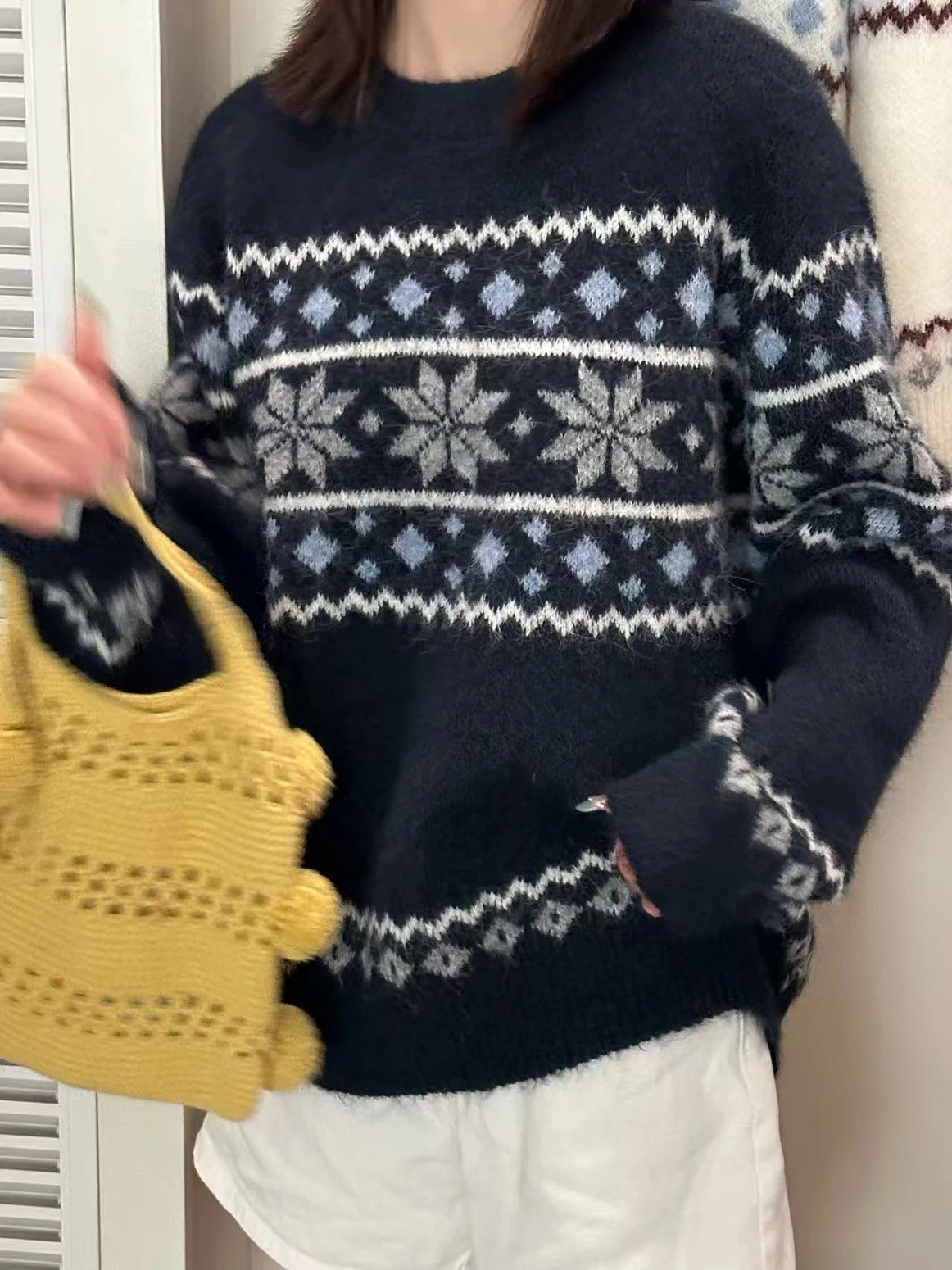 여성용 가을 겨울 스웨터 레이지 슬레 플라워 패턴 베이스 루즈핏 롱 슬리브 라운드 넥 탑