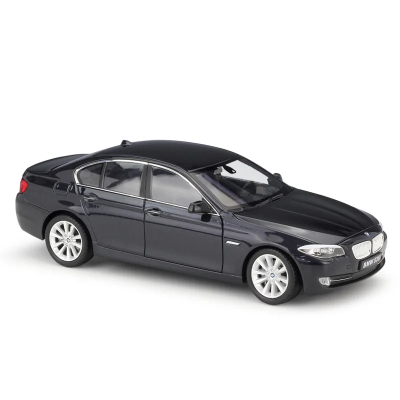 Welly 1:24 Bmw 5 Series Sedan 535i Imitation Alloy Car Model Adult