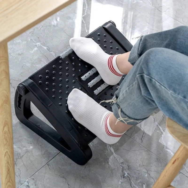 

Новая офисная подставка для ног с регулируемой треугольной педалью против деформации, подушечка для ног, домашний табурет для ног с массажным роликом