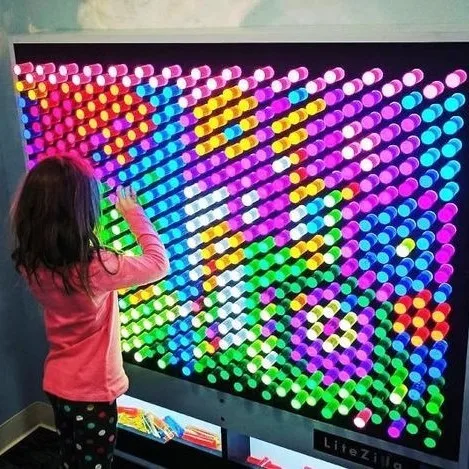 Naxilai 2 قطعة قضيب أسطواني أكريليك وردي قضيب بلاستيكي صلب شبكي دليل الضوء قضيب شفاف بطول 100 مم، ضياء 24 مم.