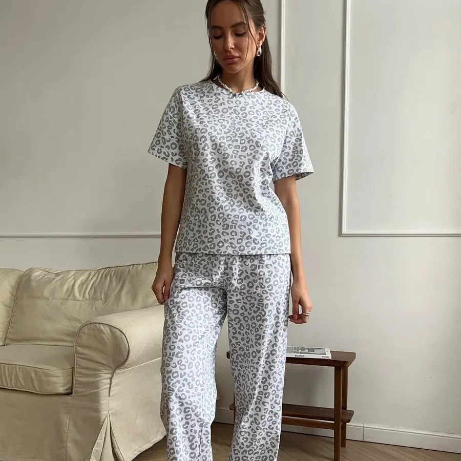 Women's Pajamas Short Sleeve Long Pants Two Piece Set Leopard Simple Leisure Fashion Style Soft and Comfortable Homewear
